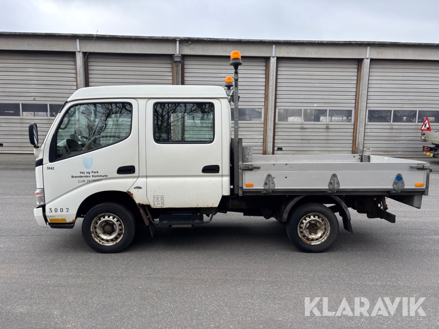 Mandskabsbil Toyota Syns 100 - Ελαφρύ επαγγελματικό: φωτογραφία 2 Mandskabsbil Toyota Syns 100 - Ελαφρύ επαγγελματικό: φωτογραφία 2