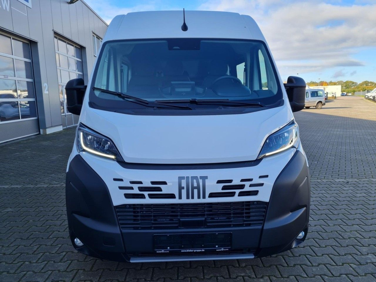 Fiat Ducato 35 Kasten Doka 6-Sitze L3H2 AG KLIMA Navi - Βαν, Διπλοκάμπινο ελαφρύ επαγγελματικό: φωτογραφία 2 Fiat Ducato 35 Kasten Doka 6-Sitze L3H2 AG KLIMA Navi - Βαν, Διπλοκάμπινο ελαφρύ επαγγελματικό: φωτογραφία 2