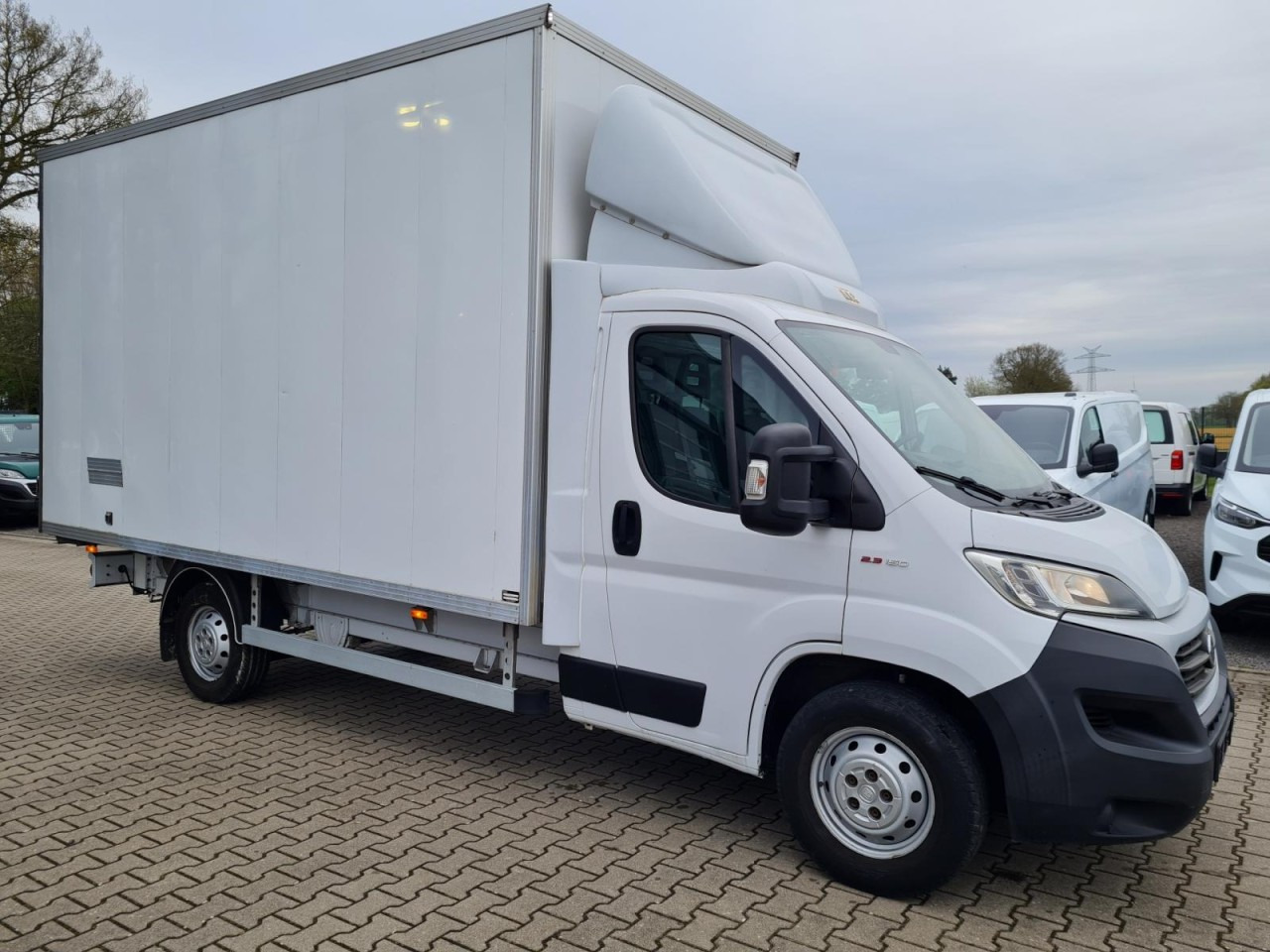 Fiat Ducato 35 Koffer 150 maxi Multijet Klima - Επαγγελματικό αυτοκίνητο κόφα: φωτογραφία 3 Fiat Ducato 35 Koffer 150 maxi Multijet Klima - Επαγγελματικό αυτοκίνητο κόφα: φωτογραφία 3