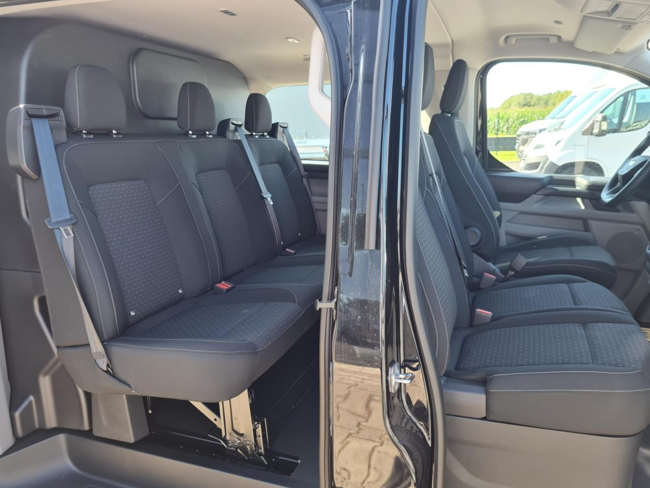 Ford Custom Kasten 320 L2 Trend Doka 6-Sitze KAMERA TEMPO - Μικρό βαν, Διπλοκάμπινο ελαφρύ επαγγελματικό: φωτογραφία 4 Ford Custom Kasten 320 L2 Trend Doka 6-Sitze KAMERA TEMPO - Μικρό βαν, Διπλοκάμπινο ελαφρύ επαγγελματικό: φωτογραφία 4