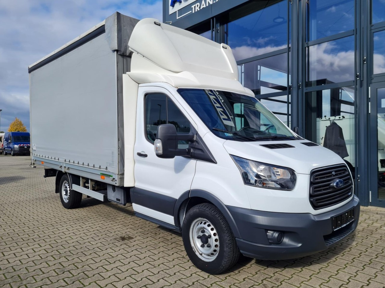 Ford Transit 35 Pritsche Schiebe Plane TDCi L3 KLIMA - Επαγγελματικό αυτοκίνητο με μουσαμά: φωτογραφία 4 Ford Transit 35 Pritsche Schiebe Plane TDCi L3 KLIMA - Επαγγελματικό αυτοκίνητο με μουσαμά: φωτογραφία 4