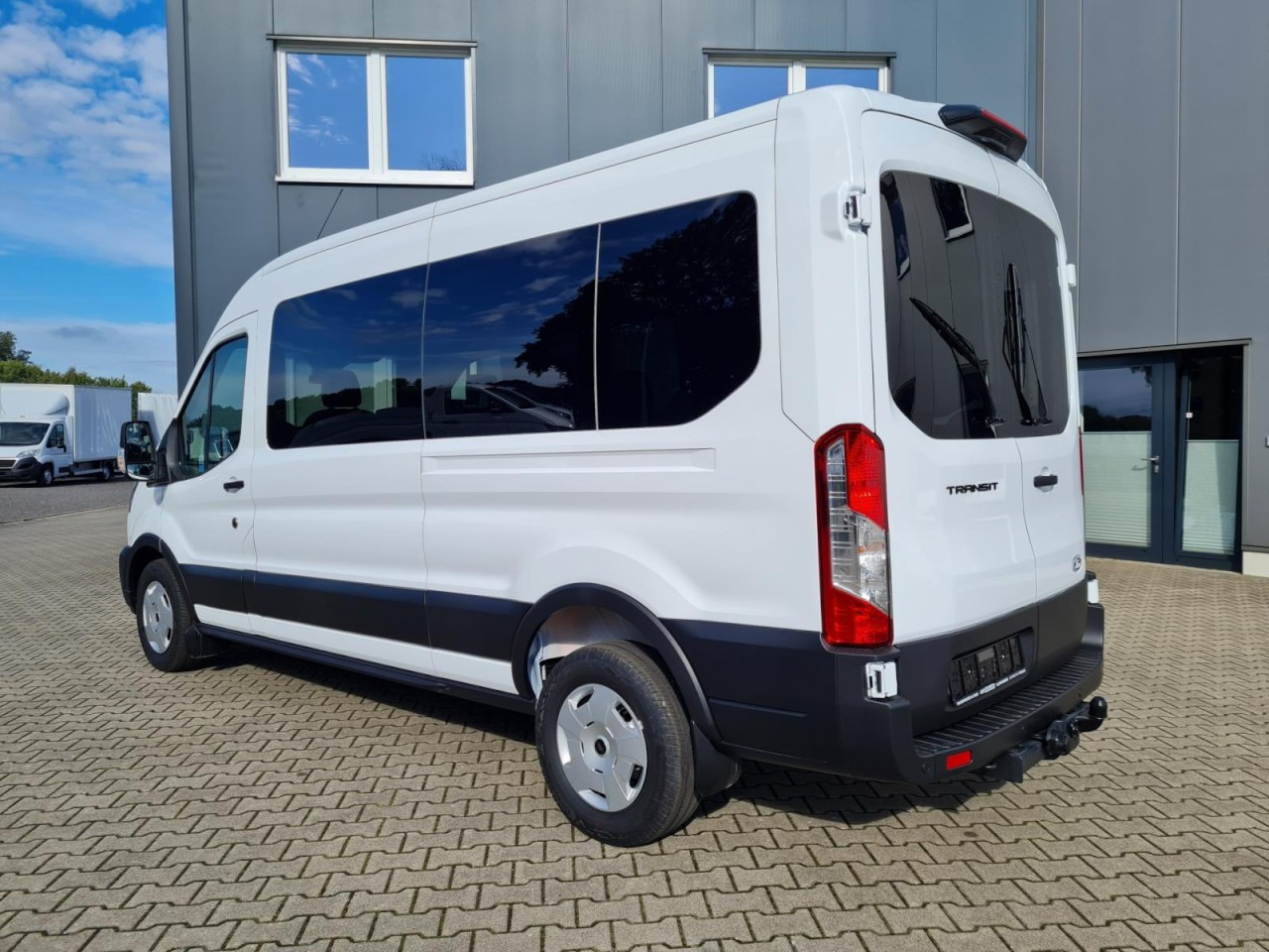 Μίσθωση  Ford Transit 350 Kombi TDCi L3 Trend 9 Sitzer AUTOMATIK Ford Transit 350 Kombi TDCi L3 Trend 9 Sitzer AUTOMATIK: φωτογραφία 6