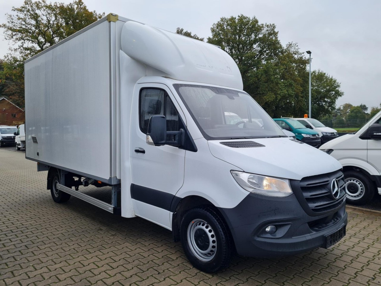 Mercedes-Benz Sprinter 315 CDI Koffer RWD KLIMA TEMPOMAT - Επαγγελματικό αυτοκίνητο κόφα: φωτογραφία 3 Mercedes-Benz Sprinter 315 CDI Koffer RWD KLIMA TEMPOMAT - Επαγγελματικό αυτοκίνητο κόφα: φωτογραφία 3