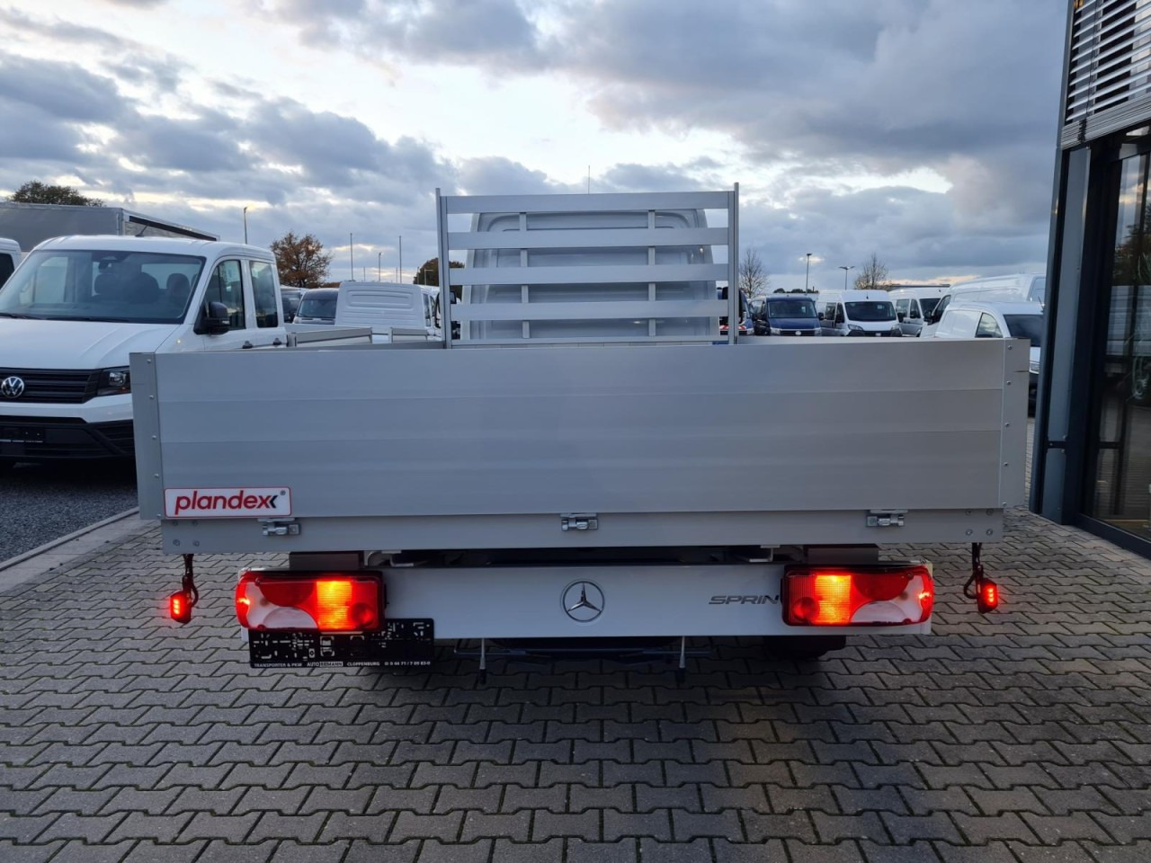 Mercedes-Benz Sprinter 317 CDI Pritsche L3 lang RWD KLIMA TEMPOMAT - Μικρό φορτηγό με καρότσα: φωτογραφία 5 Mercedes-Benz Sprinter 317 CDI Pritsche L3 lang RWD KLIMA TEMPOMAT - Μικρό φορτηγό με καρότσα: φωτογραφία 5