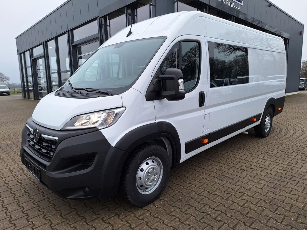 Opel Movano 35 Kasten L4 Doka 6-Sitze verstärkt PDC T - Βαν, Διπλοκάμπινο ελαφρύ επαγγελματικό: φωτογραφία 3 Opel Movano 35 Kasten L4 Doka 6-Sitze verstärkt PDC T - Βαν, Διπλοκάμπινο ελαφρύ επαγγελματικό: φωτογραφία 3