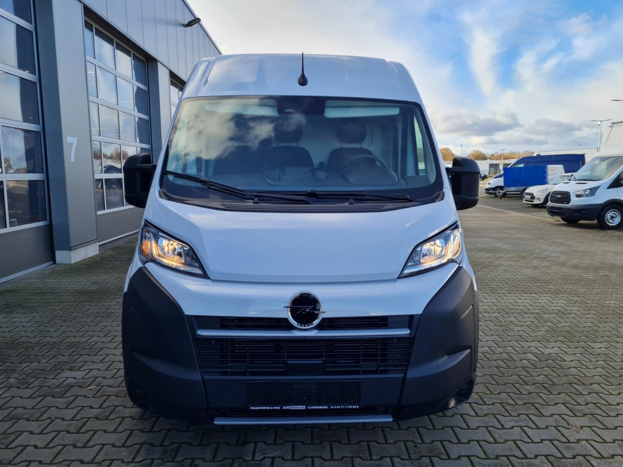 Opel Movano Kasten 2.2 HDI 180 L3H2 Klima NAVI TEMPOMAT - Βαν: φωτογραφία 2 Opel Movano Kasten 2.2 HDI 180 L3H2 Klima NAVI TEMPOMAT - Βαν: φωτογραφία 2