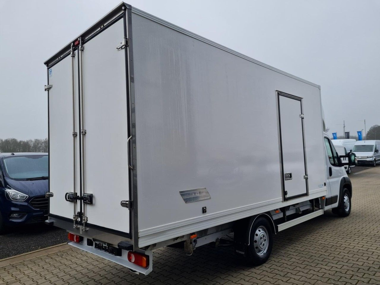 Peugeot Boxer 3.5t Koffer lang L4 ERGO KLIMA KOMFORT TEM - Επαγγελματικό αυτοκίνητο κόφα: φωτογραφία 4 Peugeot Boxer 3.5t Koffer lang L4 ERGO KLIMA KOMFORT TEM - Επαγγελματικό αυτοκίνητο κόφα: φωτογραφία 4