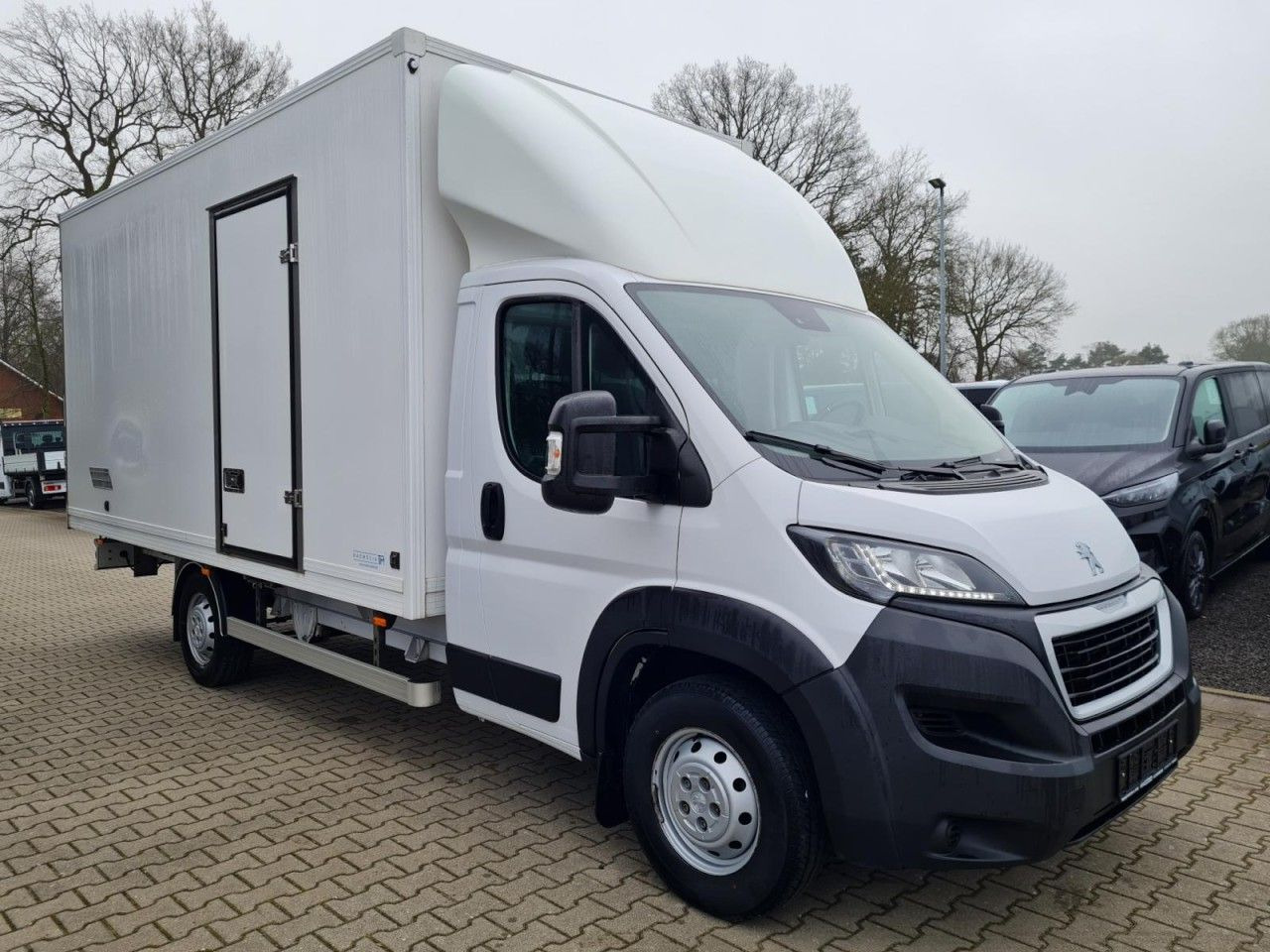 Peugeot Boxer 3.5t Koffer lang L4 ERGO KLIMA KOMFORT TEM - Επαγγελματικό αυτοκίνητο κόφα: φωτογραφία 3 Peugeot Boxer 3.5t Koffer lang L4 ERGO KLIMA KOMFORT TEM - Επαγγελματικό αυτοκίνητο κόφα: φωτογραφία 3