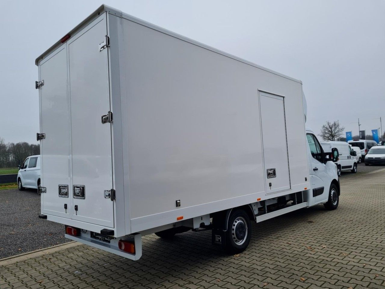 Renault Master 3,5t Koffer dCi 165 mit 10 Pal. Plätze - Επαγγελματικό αυτοκίνητο κόφα: φωτογραφία 5 Renault Master 3,5t Koffer dCi 165 mit 10 Pal. Plätze - Επαγγελματικό αυτοκίνητο κόφα: φωτογραφία 5