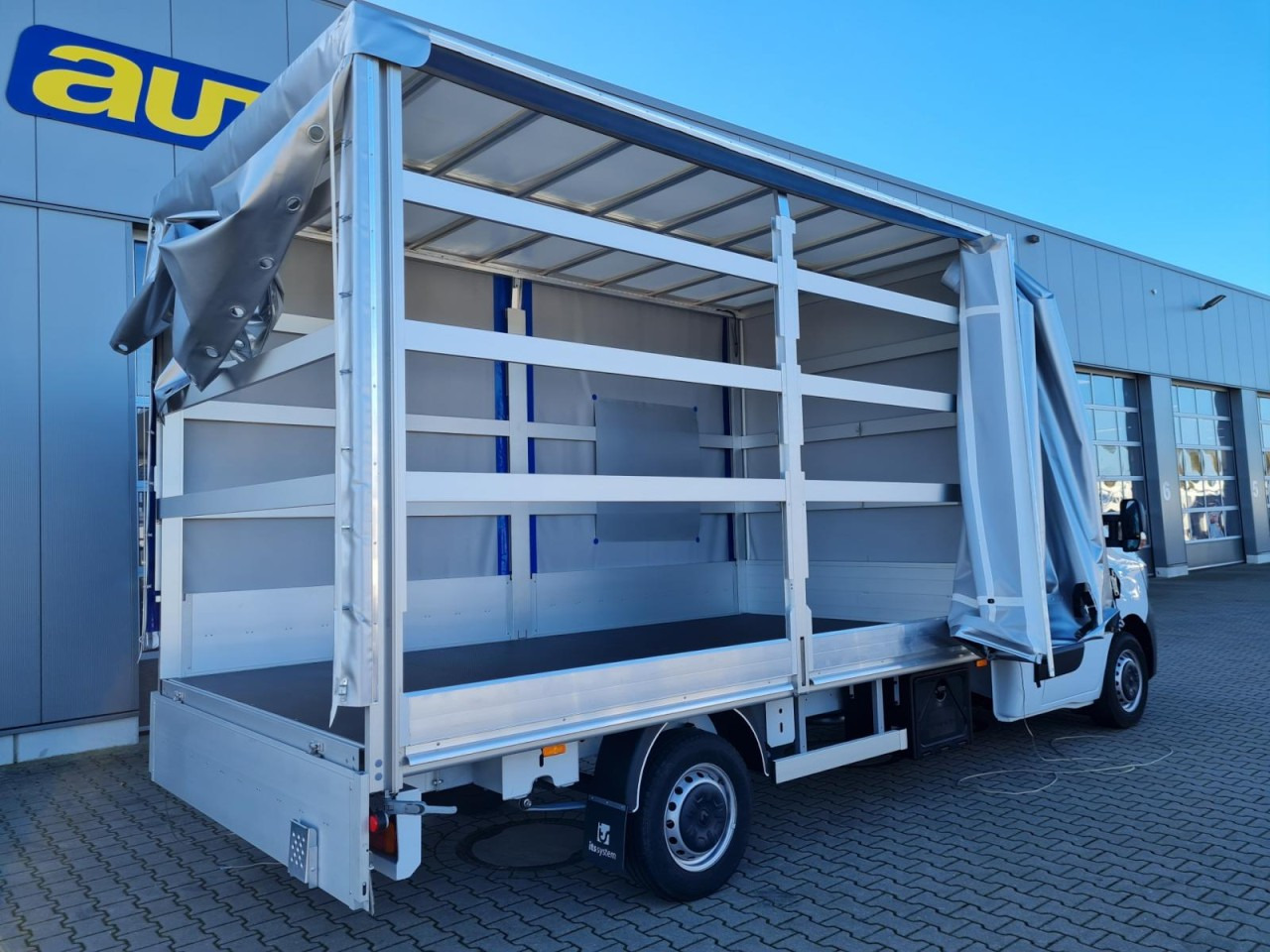 Renault Master 3,5t Pritsche Schiebe Plane ERGO KLIMA TEMPO - Επαγγελματικό αυτοκίνητο με μουσαμά: φωτογραφία 4 Renault Master 3,5t Pritsche Schiebe Plane ERGO KLIMA TEMPO - Επαγγελματικό αυτοκίνητο με μουσαμά: φωτογραφία 4