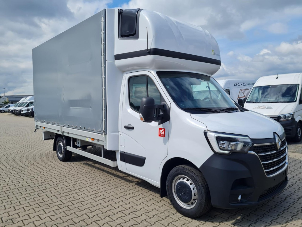 Renault Master 35 Pritsche Schiebe Plane Schlafkab. STHZ - Επαγγελματικό αυτοκίνητο με μουσαμά: φωτογραφία 3 Renault Master 35 Pritsche Schiebe Plane Schlafkab. STHZ - Επαγγελματικό αυτοκίνητο με μουσαμά: φωτογραφία 3