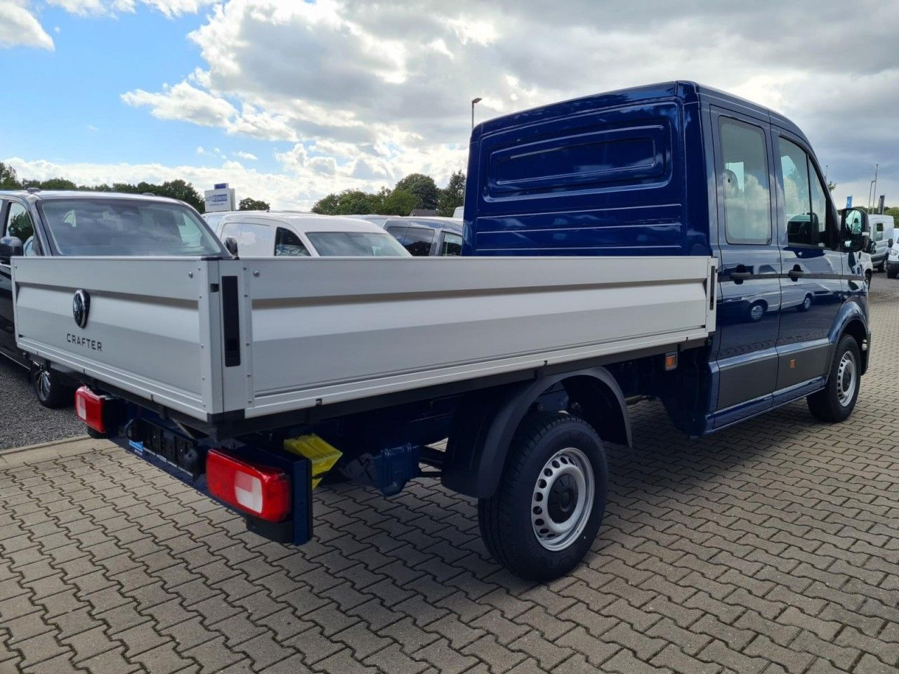 Volkswagen Crafter 35 Doka TDI MR KLIMA TEMPOMAT Navi App - Μικρό φορτηγό με καρότσα, Διπλοκάμπινο ελαφρύ επαγγελματικό: φωτογραφία 4 Volkswagen Crafter 35 Doka TDI MR KLIMA TEMPOMAT Navi App - Μικρό φορτηγό με καρότσα, Διπλοκάμπινο ελαφρύ επαγγελματικό: φωτογραφία 4