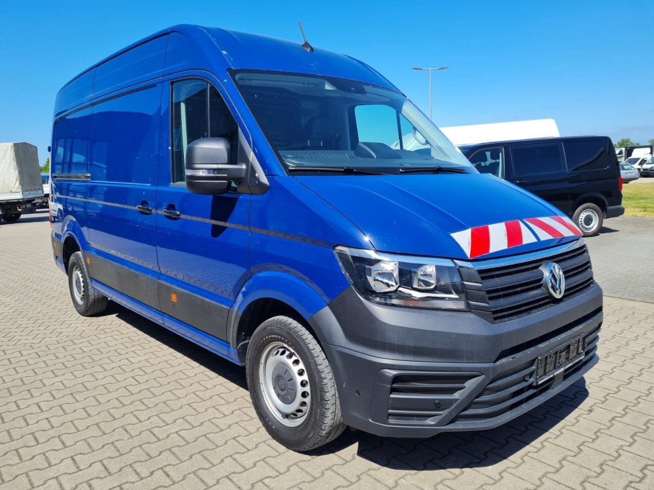 Volkswagen Crafter 35 Kasten MR L3H3 RWD AHK KAMERA NAVI TACHO - Βαν: φωτογραφία 3 Volkswagen Crafter 35 Kasten MR L3H3 RWD AHK KAMERA NAVI TACHO - Βαν: φωτογραφία 3