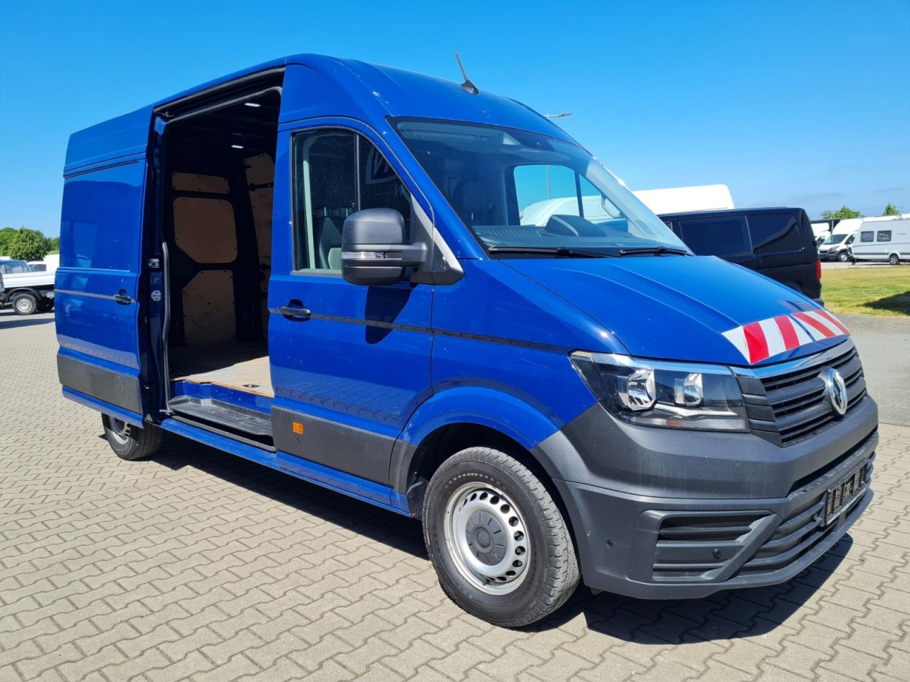 Volkswagen Crafter 35 Kasten MR L3H3 RWD AHK KAMERA NAVI TACHO - Βαν: φωτογραφία 5 Volkswagen Crafter 35 Kasten MR L3H3 RWD AHK KAMERA NAVI TACHO - Βαν: φωτογραφία 5