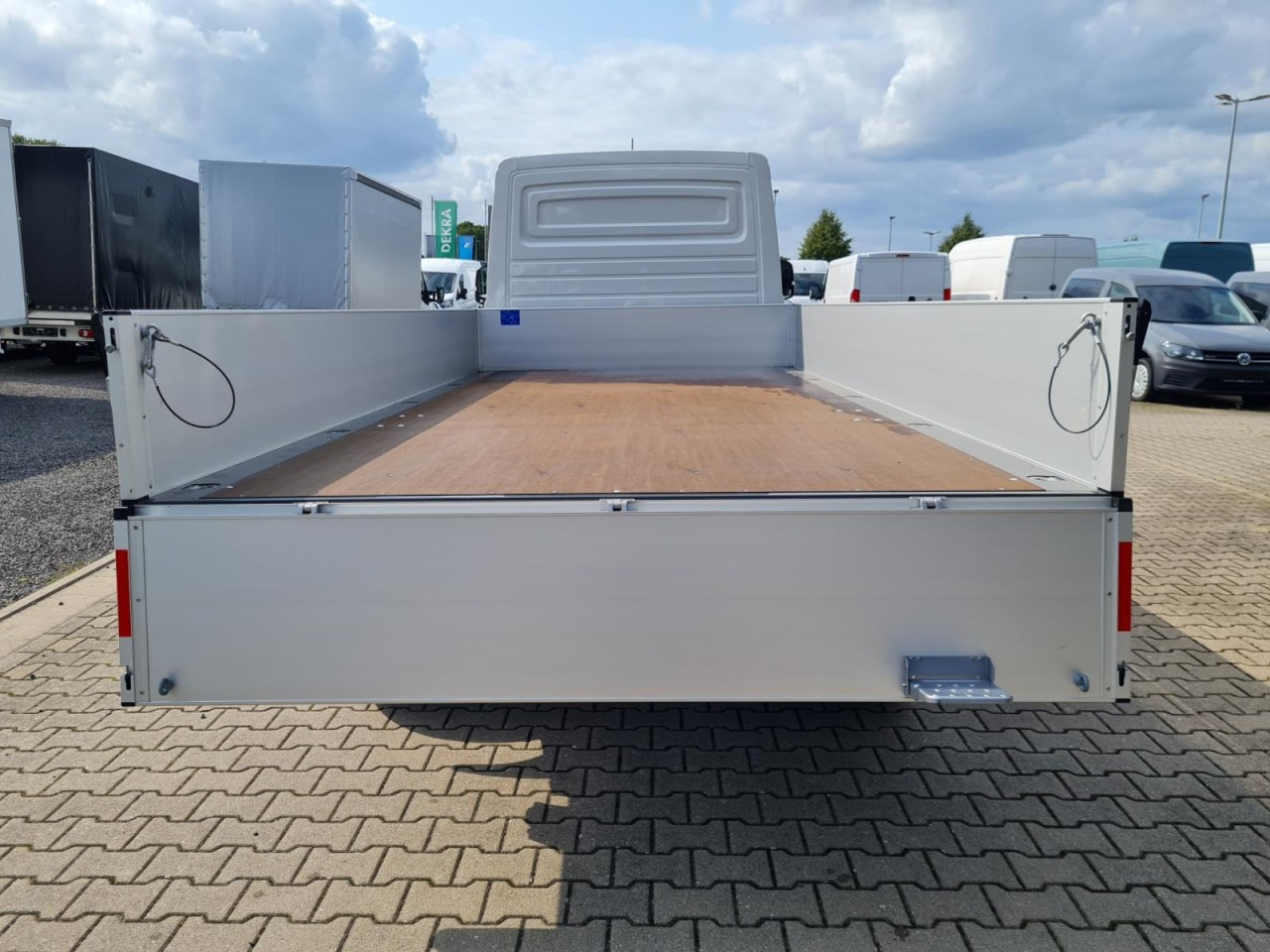 Volkswagen Crafter 35 Pritsche L4 lang KLIMA NAVI/APP TEMPOMAT - Μικρό φορτηγό με καρότσα: φωτογραφία 5 Volkswagen Crafter 35 Pritsche L4 lang KLIMA NAVI/APP TEMPOMAT - Μικρό φορτηγό με καρότσα: φωτογραφία 5