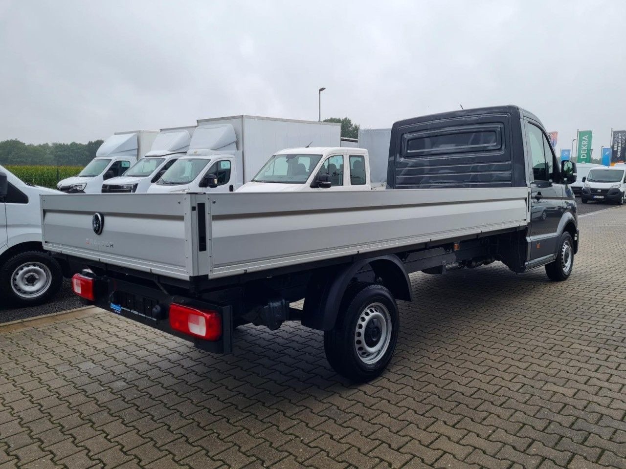 Volkswagen Crafter 35 Pritsche TDI lang L4 KLIMA DSG Tempom - Μικρό φορτηγό με καρότσα: φωτογραφία 4 Volkswagen Crafter 35 Pritsche TDI lang L4 KLIMA DSG Tempom - Μικρό φορτηγό με καρότσα: φωτογραφία 4