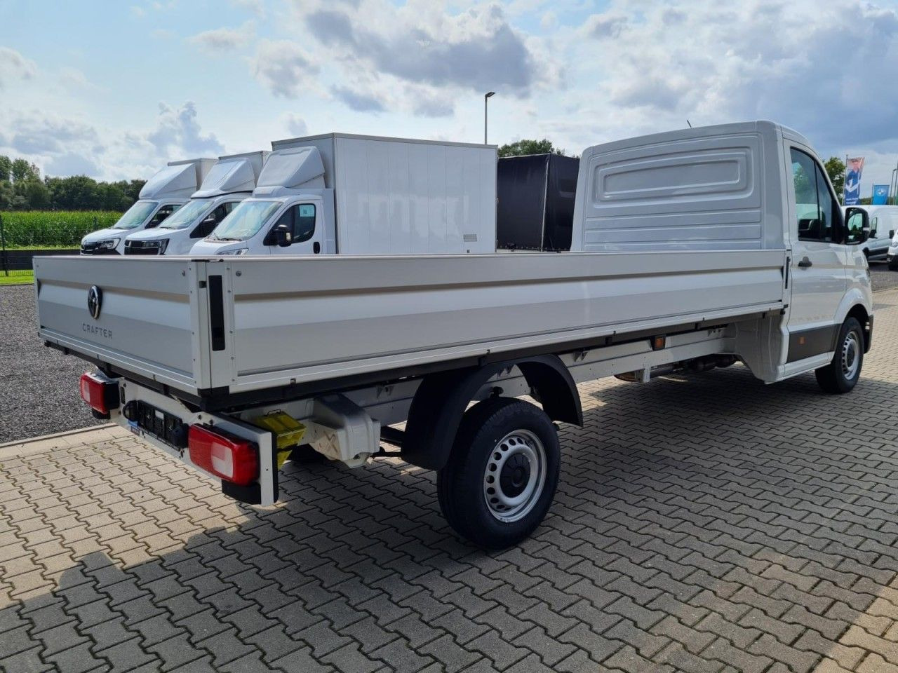 Volkswagen Crafter 35 Pritsche TDi L4 lang KLIMA TEMPOMAT - Μικρό φορτηγό με καρότσα: φωτογραφία 4 Volkswagen Crafter 35 Pritsche TDi L4 lang KLIMA TEMPOMAT - Μικρό φορτηγό με καρότσα: φωτογραφία 4
