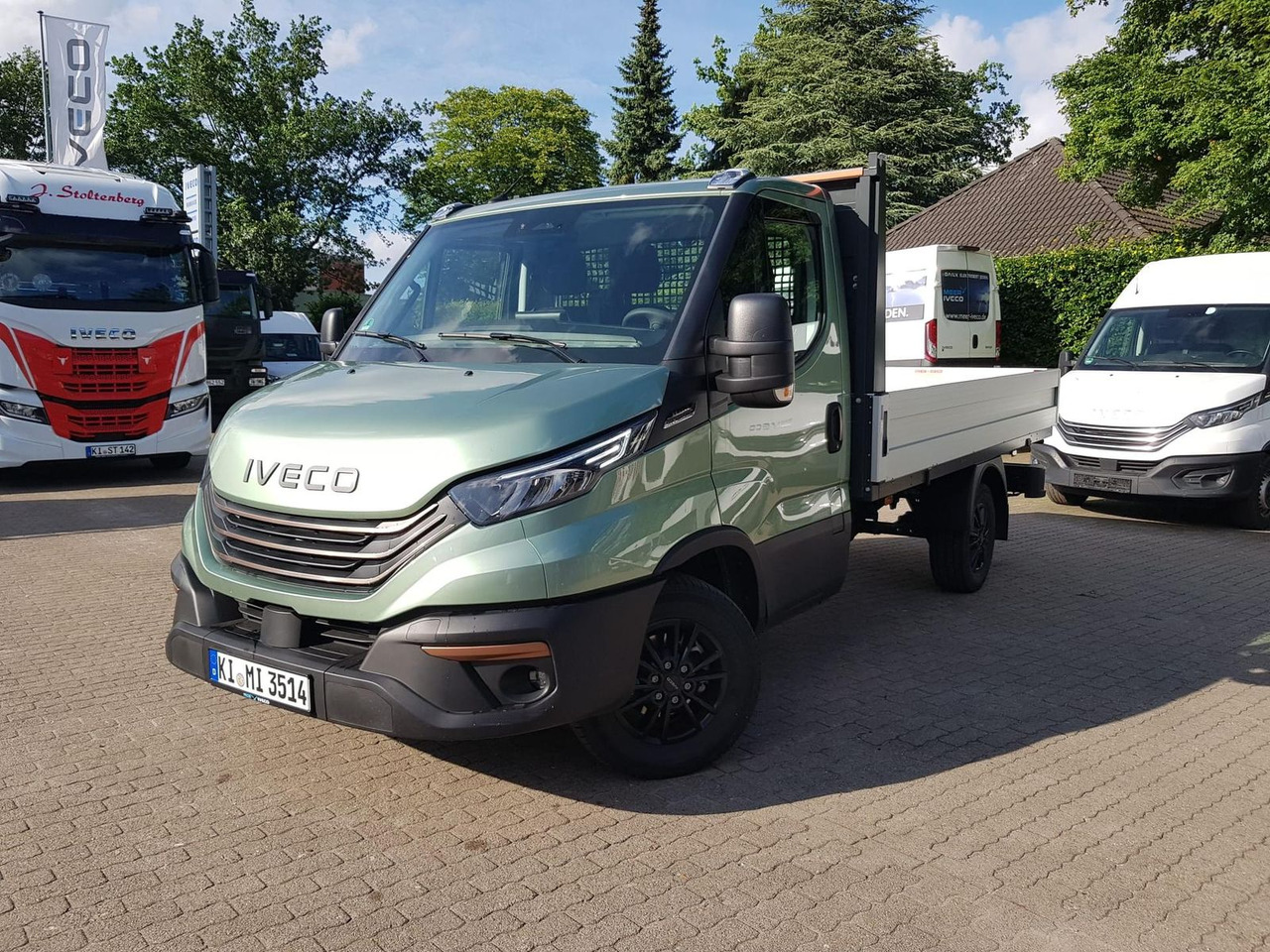 Iveco 35S14HA8 Pritsche *AHK*KAMERA*KLIMA* - Μικρό φορτηγό με καρότσα: φωτογραφία 1 Iveco 35S14HA8 Pritsche *AHK*KAMERA*KLIMA* - Μικρό φορτηγό με καρότσα: φωτογραφία 1