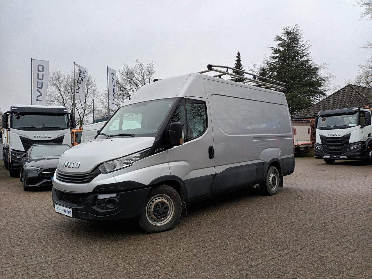 Iveco Daily 35S12V 3520L AHK Dachträger 85 kW (116 ... - Βαν: φωτογραφία 1 Iveco Daily 35S12V 3520L AHK Dachträger 85 kW (116 ... - Βαν: φωτογραφία 1