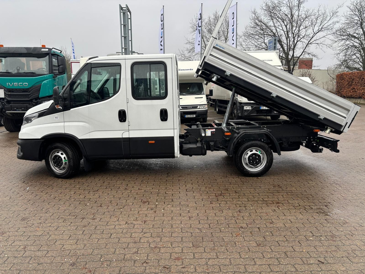 Iveco Daily 35S16H3.0A8YD*DSK*KLIMA*AHK* - Όχημα με ανατρεπομενη καροτσα, Διπλοκάμπινο ελαφρύ επαγγελματικό: φωτογραφία 2 Iveco Daily 35S16H3.0A8YD*DSK*KLIMA*AHK* - Όχημα με ανατρεπομενη καροτσα, Διπλοκάμπινο ελαφρύ επαγγελματικό: φωτογραφία 2