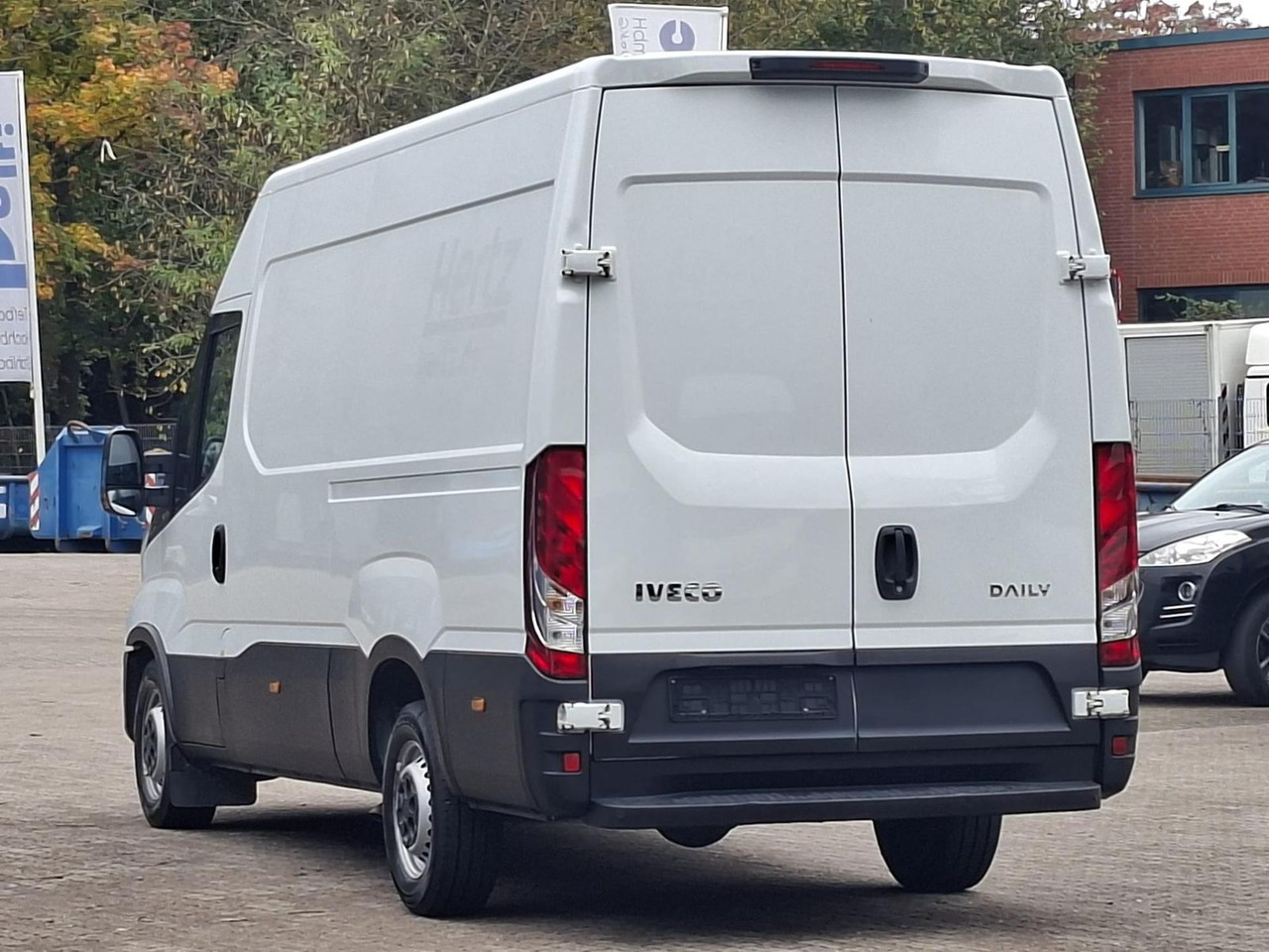 Iveco Daily 35S16V 3520L Klima, Radio - Βαν: φωτογραφία 3 Iveco Daily 35S16V 3520L Klima, Radio - Βαν: φωτογραφία 3