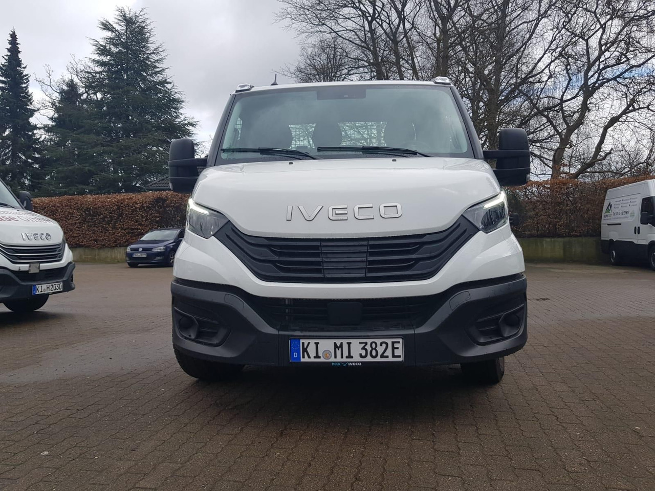 Iveco Daily 38S14E Pritsche AHK,HI-Connect,ACC 140 ... - Μικρό φορτηγό με καρότσα, Ηλεκτρικό van: φωτογραφία 2 Iveco Daily 38S14E Pritsche AHK,HI-Connect,ACC 140 ... - Μικρό φορτηγό με καρότσα, Ηλεκτρικό van: φωτογραφία 2