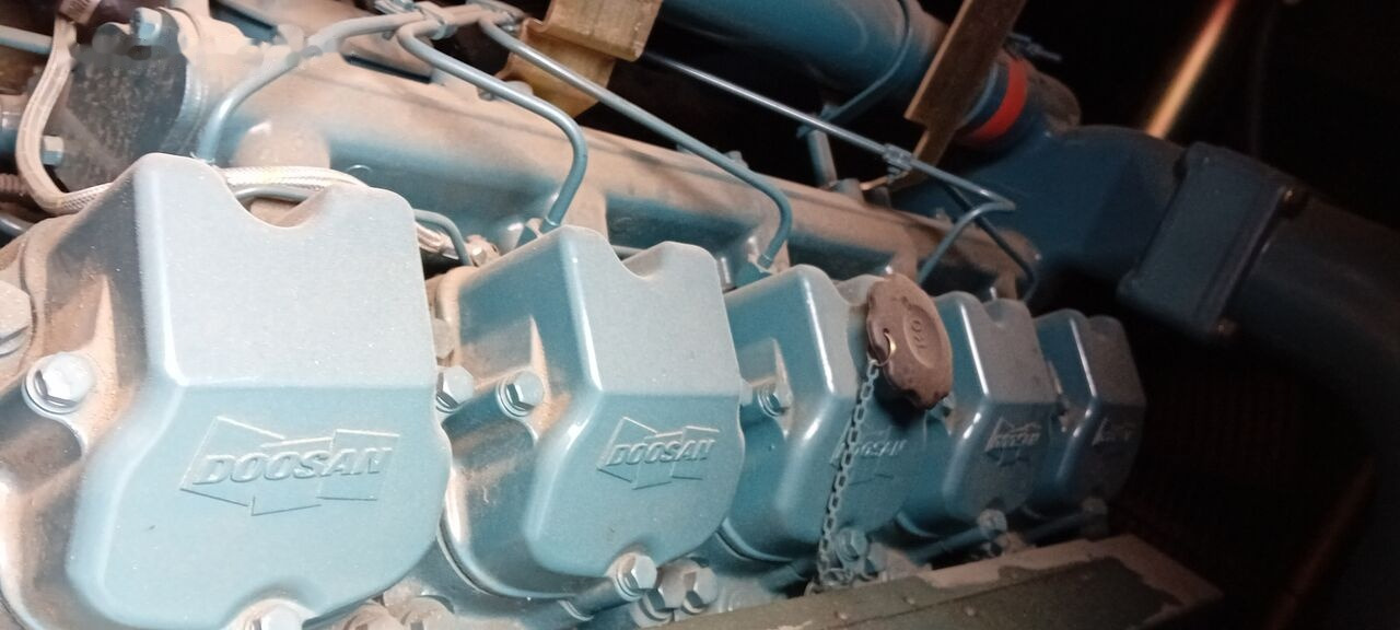 Νέα Βιομηχανική γεννήτρια Stamford Generator Cummins STAMFORD 1600 KVA 2015 rok . Agregaty Prądotwó: φωτογραφία 42