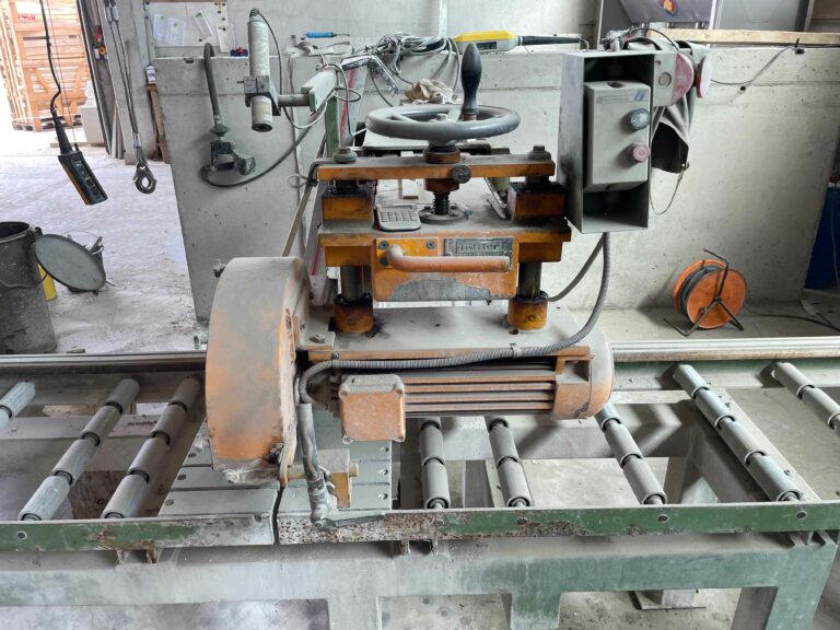 Löffler KS40 / 500 HV – crosscut saw / Ablängsäge - Εργαλειομηχανή: φωτογραφία 1 Löffler KS40 / 500 HV – crosscut saw / Ablängsäge - Εργαλειομηχανή: φωτογραφία 1