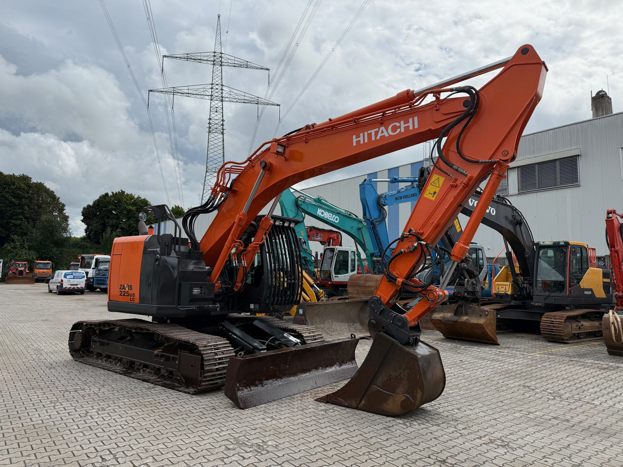 Hitachi ZX225 USLC-5B Kurzheck Kettenbagger - Εκσκαφέας: φωτογραφία 3 Hitachi ZX225 USLC-5B Kurzheck Kettenbagger - Εκσκαφέας: φωτογραφία 3