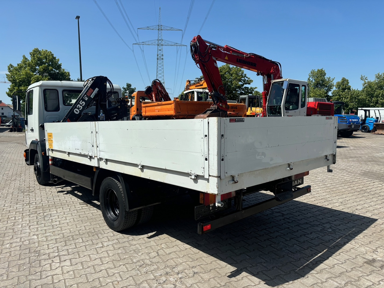 MAN 8.163 L2000 Pritsche+Kran Hiab 035 - Φορτηγό με ανοιχτή καρότσα, Φορτηγό με γερανό: φωτογραφία 4 MAN 8.163 L2000 Pritsche+Kran Hiab 035 - Φορτηγό με ανοιχτή καρότσα, Φορτηγό με γερανό: φωτογραφία 4