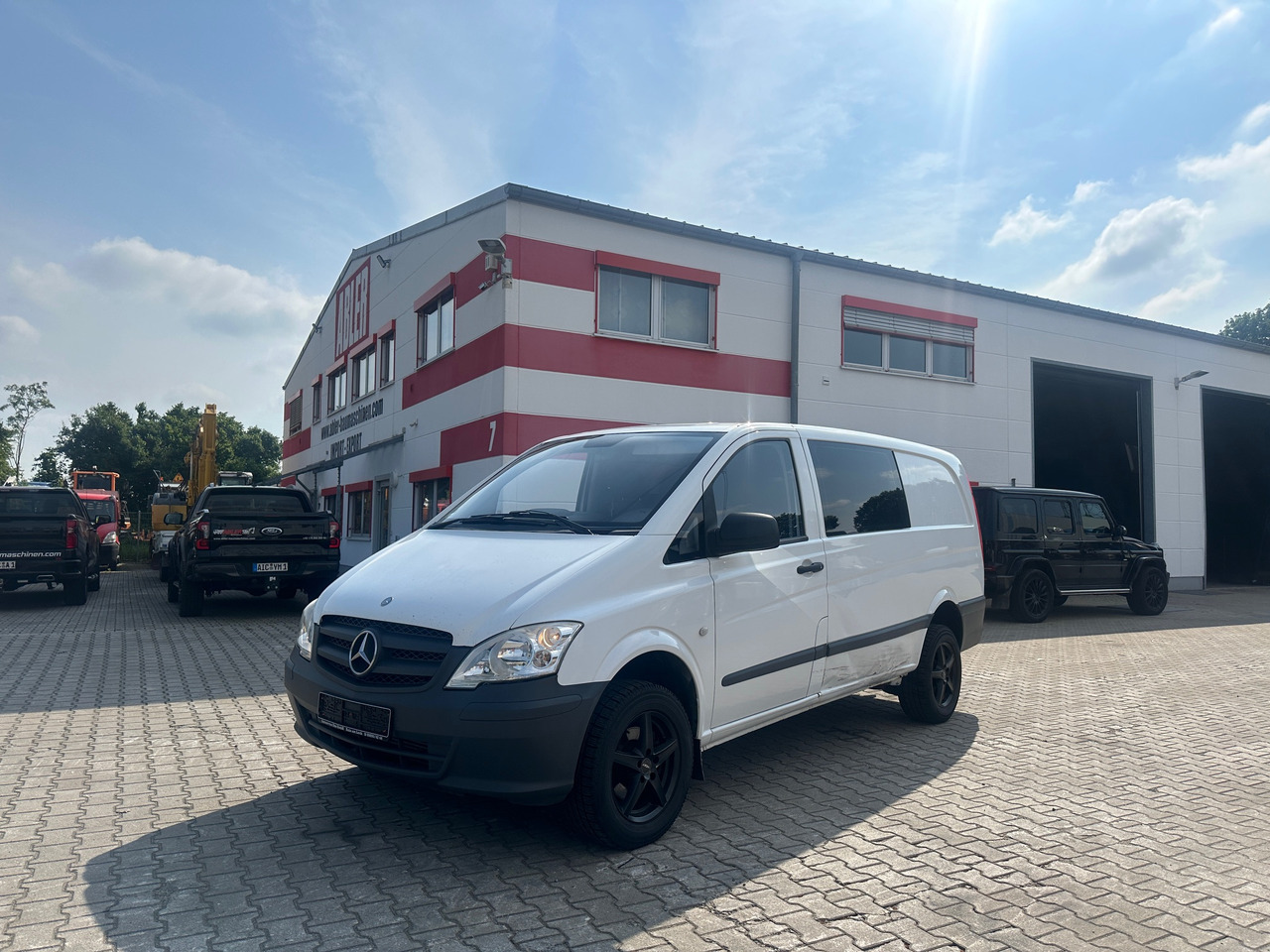 Mercedes-Benz 116 CDI Vito 4x4 Allrad - Αυτοκίνητο: φωτογραφία 2 Mercedes-Benz 116 CDI Vito 4x4 Allrad - Αυτοκίνητο: φωτογραφία 2