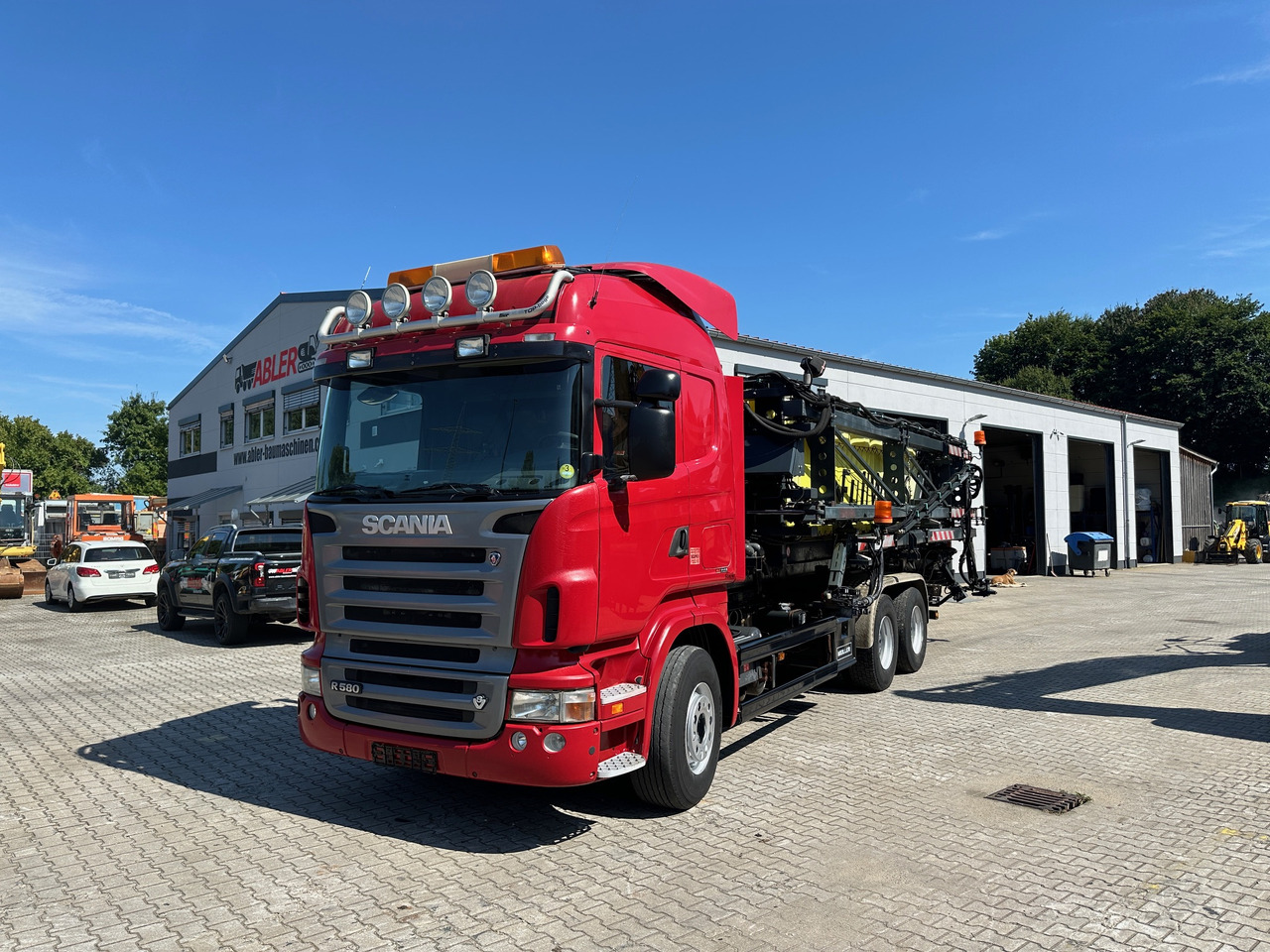 Scania R580 Abrollkipper V8 Mit Küpper Weisser Enteisungsgerät 45m - Φορτηγό φόρτωσης γάντζου: φωτογραφία 2 Scania R580 Abrollkipper V8 Mit Küpper Weisser Enteisungsgerät 45m - Φορτηγό φόρτωσης γάντζου: φωτογραφία 2