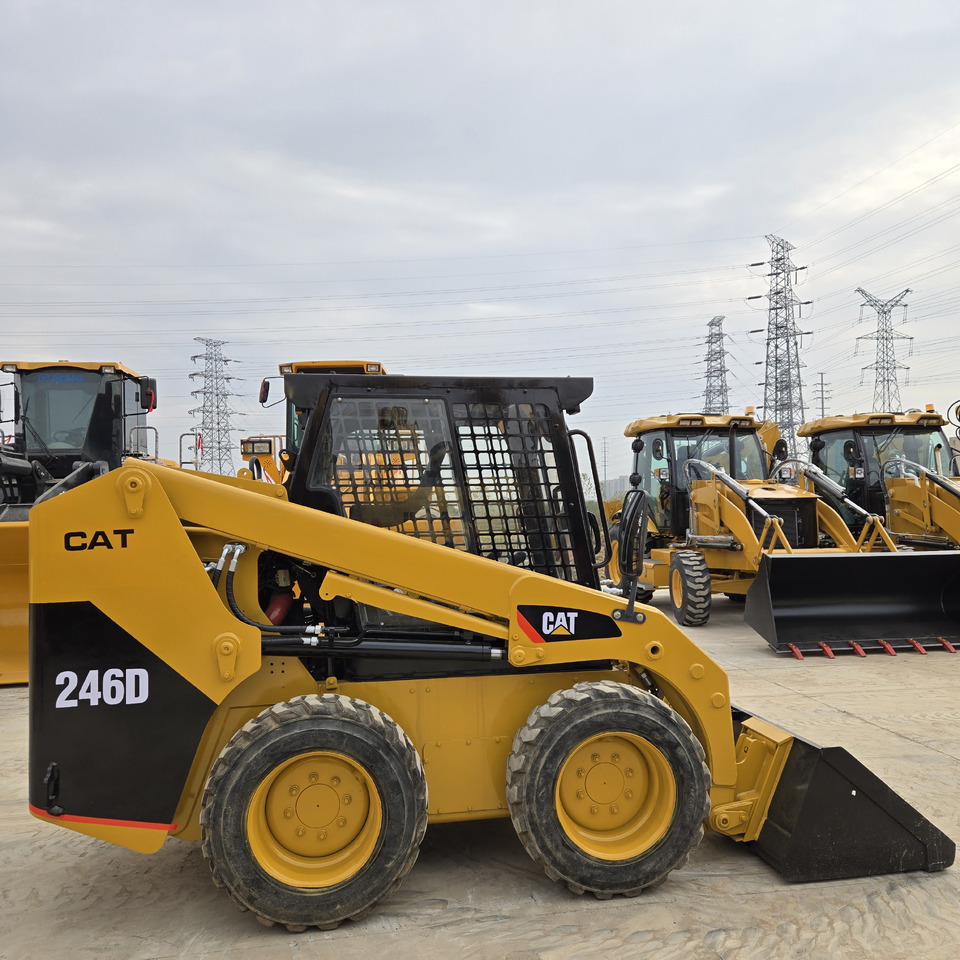CATERPILLAR 246D - Φορτωτής πλάγιας ολίσθησης: φωτογραφία 5 CATERPILLAR 246D - Φορτωτής πλάγιας ολίσθησης: φωτογραφία 5