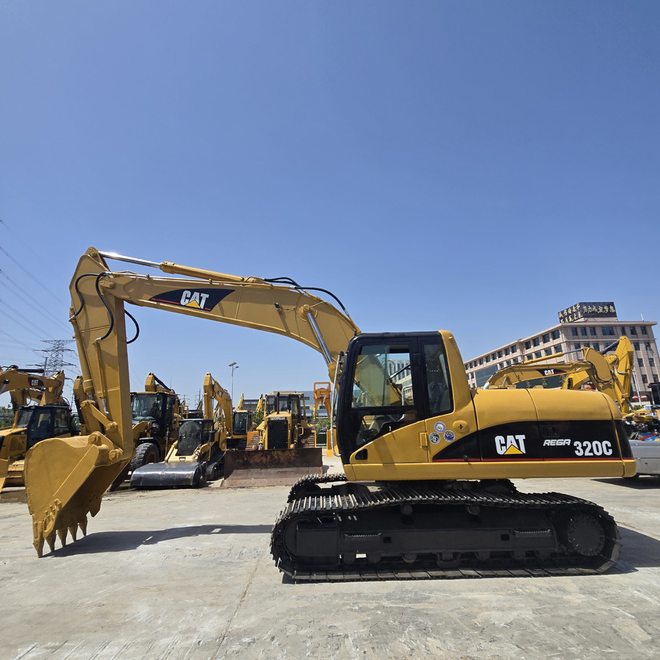 CATERPILLAR 320C - Εκσκαφέας: φωτογραφία 1 CATERPILLAR 320C - Εκσκαφέας: φωτογραφία 1