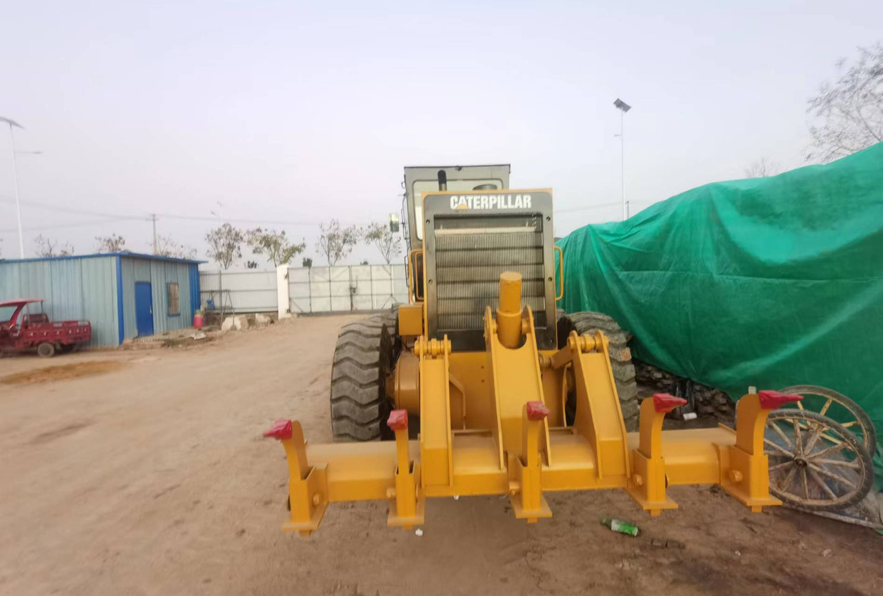 Caterpillar 140G - Γκρέιντερ: φωτογραφία 3 Caterpillar 140G - Γκρέιντερ: φωτογραφία 3