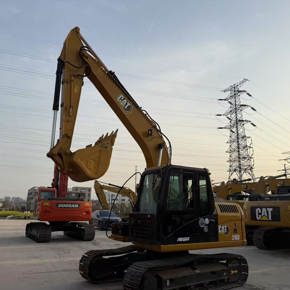 Caterpillar 318D - Ερπυστριοφόρος εκσκαφέας: φωτογραφία 3 Caterpillar 318D - Ερπυστριοφόρος εκσκαφέας: φωτογραφία 3