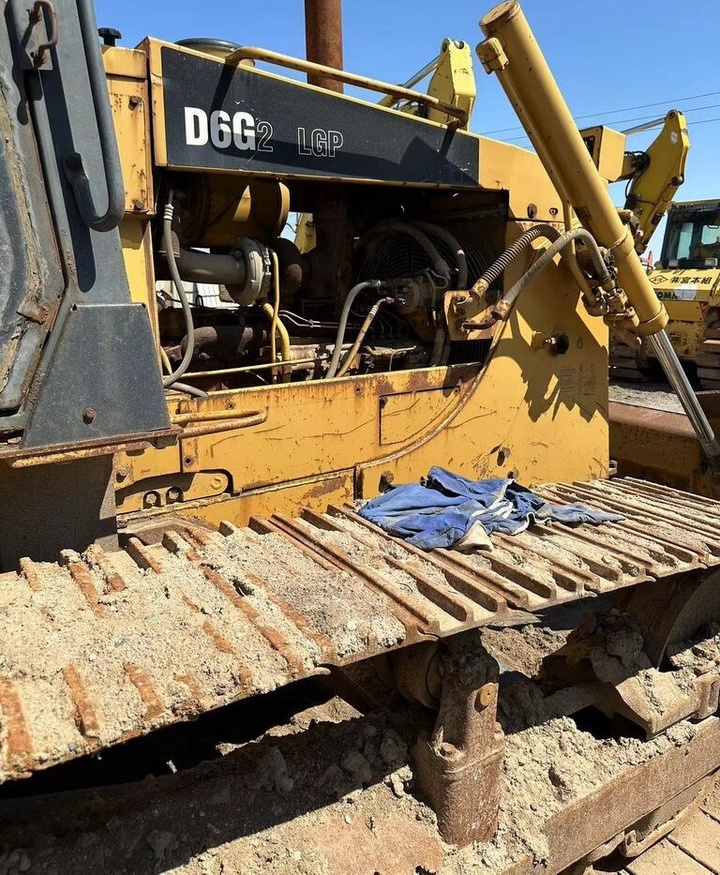 Caterpillar D6G-2 - Μπουλντόζα: φωτογραφία 4 Caterpillar D6G-2 - Μπουλντόζα: φωτογραφία 4