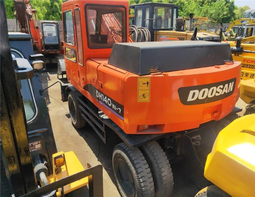 Doosan DH 140W-7 - Τροχοφόρος εκσκαφέας: φωτογραφία 3 Doosan DH 140W-7 - Τροχοφόρος εκσκαφέας: φωτογραφία 3