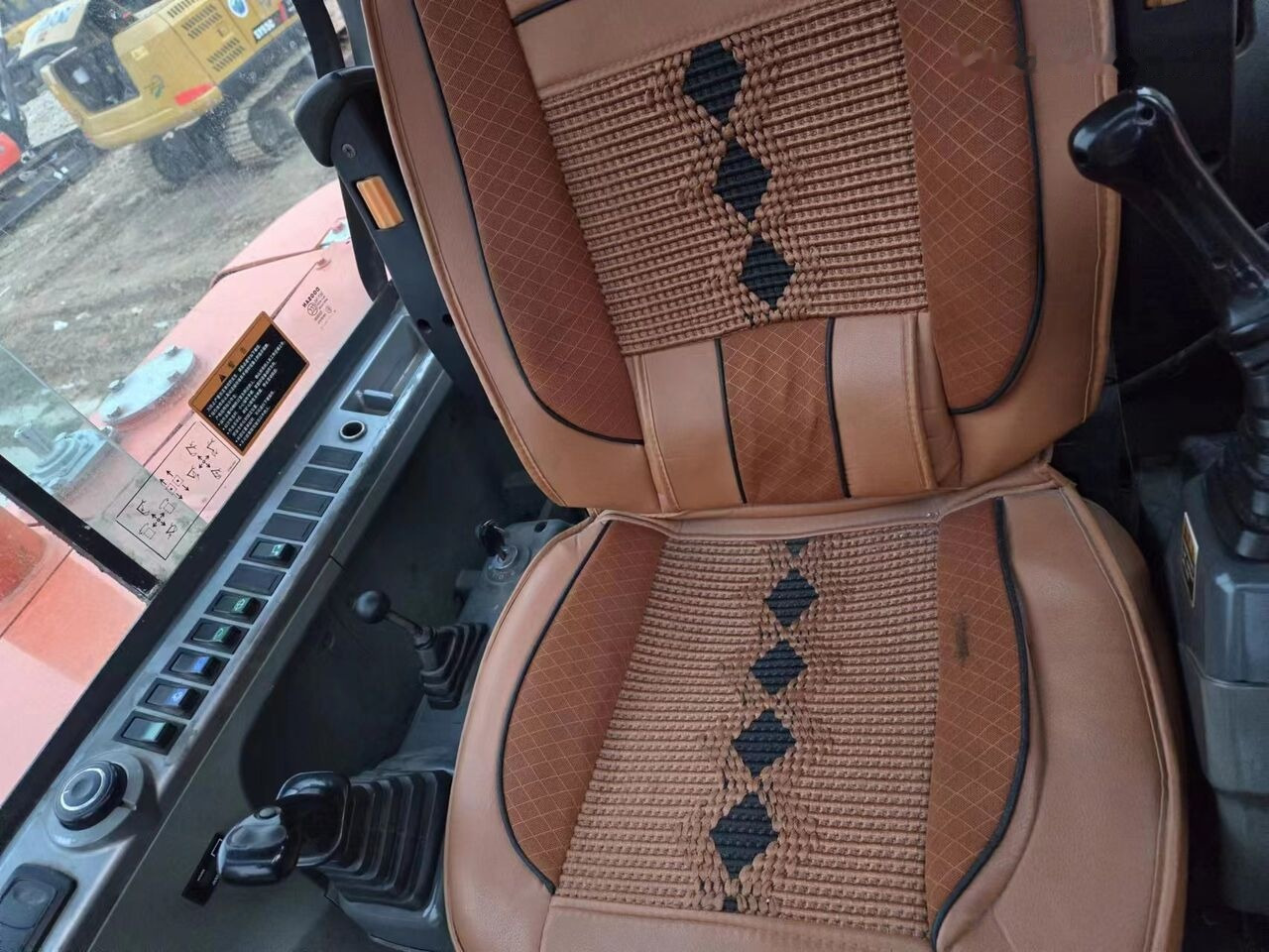 Doosan DX60-9 - Ερπυστριοφόρος εκσκαφέας: φωτογραφία 5 Doosan DX60-9 - Ερπυστριοφόρος εκσκαφέας: φωτογραφία 5