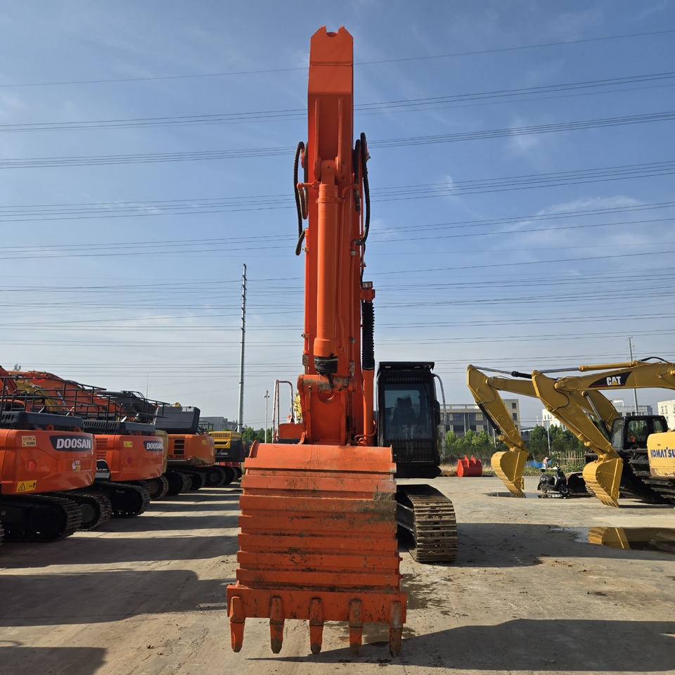 HITACHI ZX350 - Εκσκαφέας: φωτογραφία 4 HITACHI ZX350 - Εκσκαφέας: φωτογραφία 4