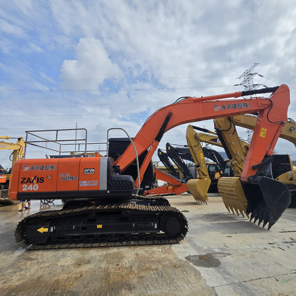 Hitachi ZX240 - Εκσκαφέας: φωτογραφία 3 Hitachi ZX240 - Εκσκαφέας: φωτογραφία 3