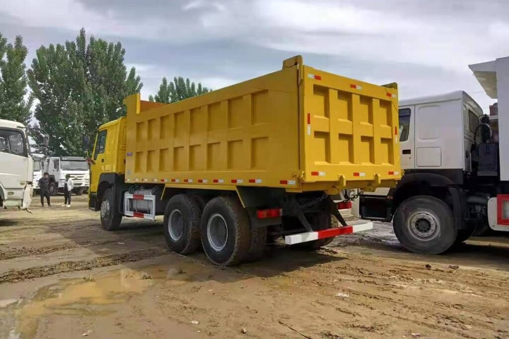 Howo 375 6x4 Tipper Lorry - Φορτηγό ανατρεπόμενο: φωτογραφία 2 Howo 375 6x4 Tipper Lorry - Φορτηγό ανατρεπόμενο: φωτογραφία 2