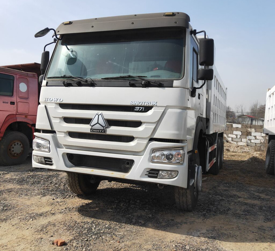 Howo - Φορτηγό ανατρεπόμενο: φωτογραφία 3 Howo - Φορτηγό ανατρεπόμενο: φωτογραφία 3