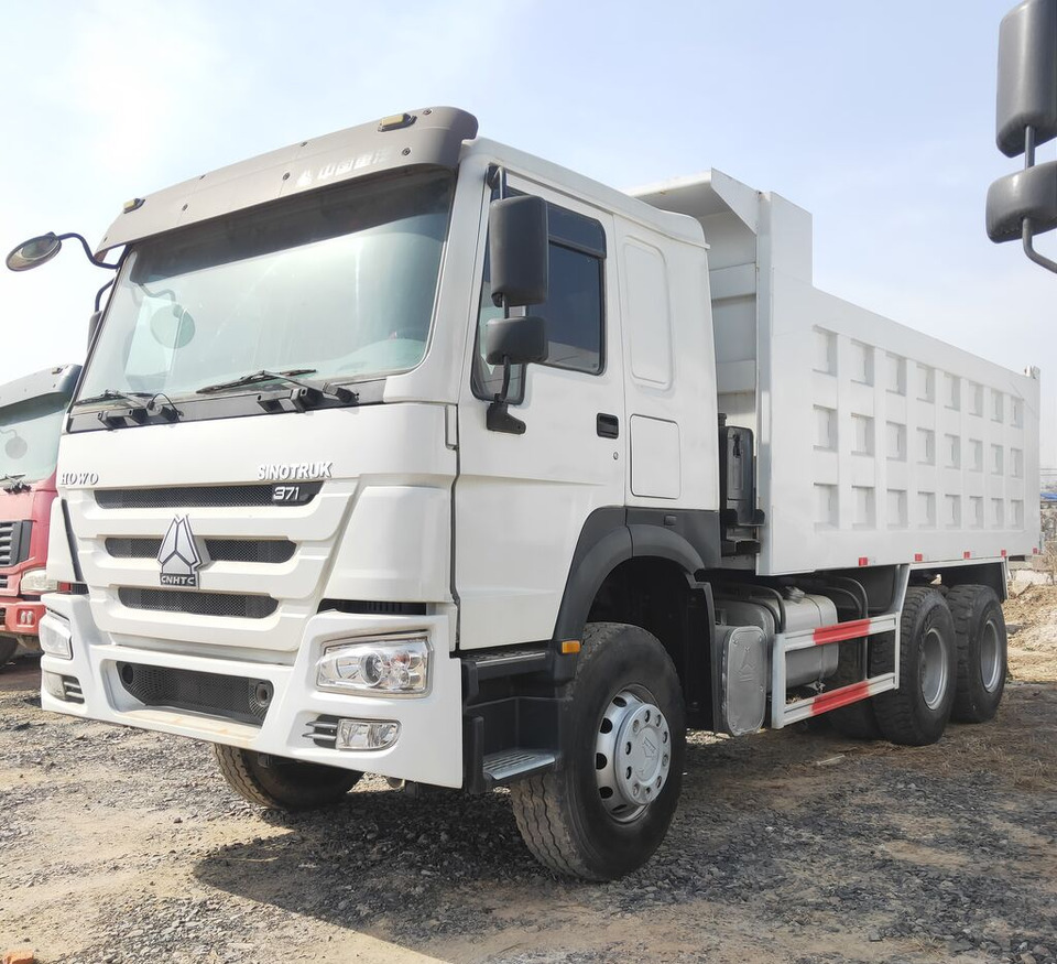 Howo - Φορτηγό ανατρεπόμενο: φωτογραφία 1 Howo - Φορτηγό ανατρεπόμενο: φωτογραφία 1