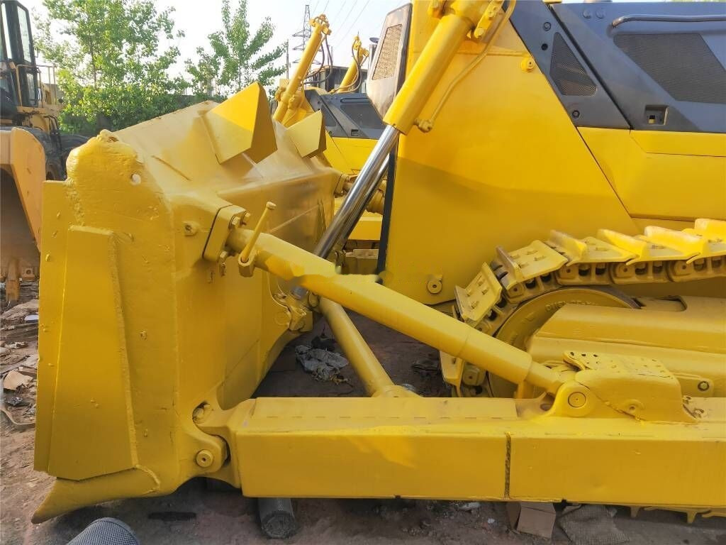 Komatsu D155AX-5 - Μπουλντόζα: φωτογραφία 2 Komatsu D155AX-5 - Μπουλντόζα: φωτογραφία 2