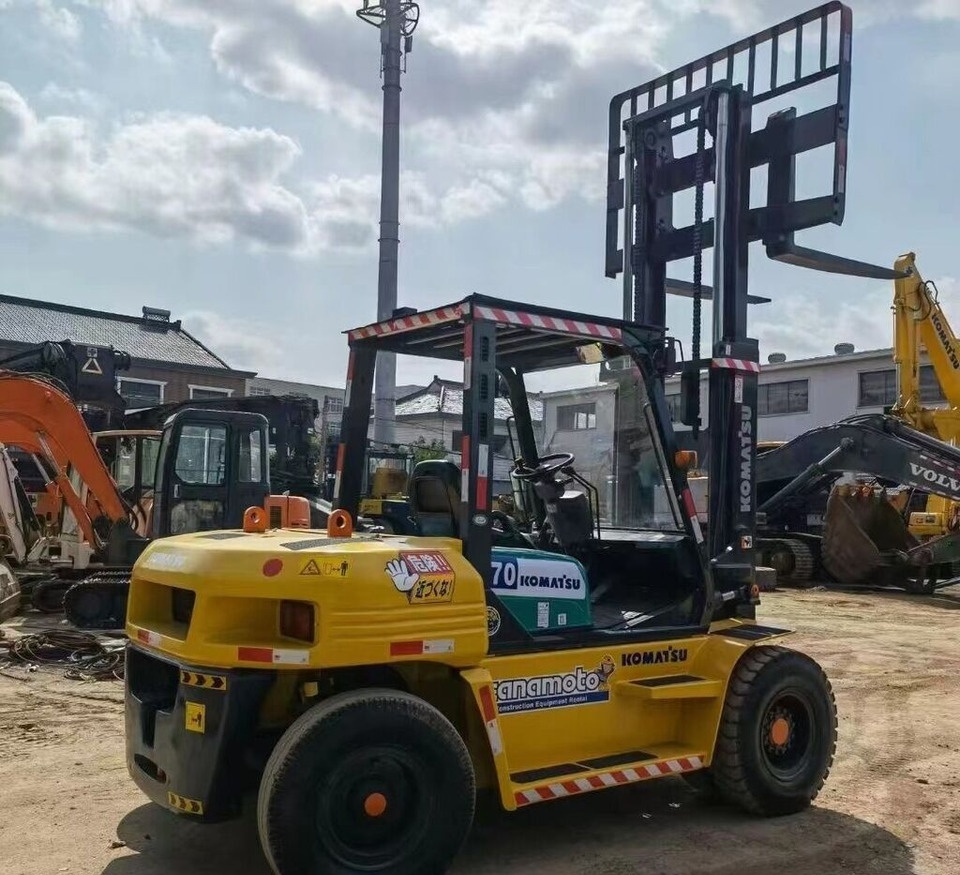 Komatsu FD70 - Πετρελαιοκίνητο περονοφόρο: φωτογραφία 2 Komatsu FD70 - Πετρελαιοκίνητο περονοφόρο: φωτογραφία 2