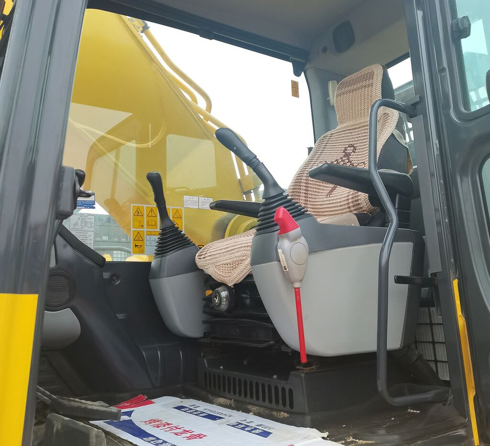 Komatsu PC400 - Ερπυστριοφόρος εκσκαφέας: φωτογραφία 3 Komatsu PC400 - Ερπυστριοφόρος εκσκαφέας: φωτογραφία 3