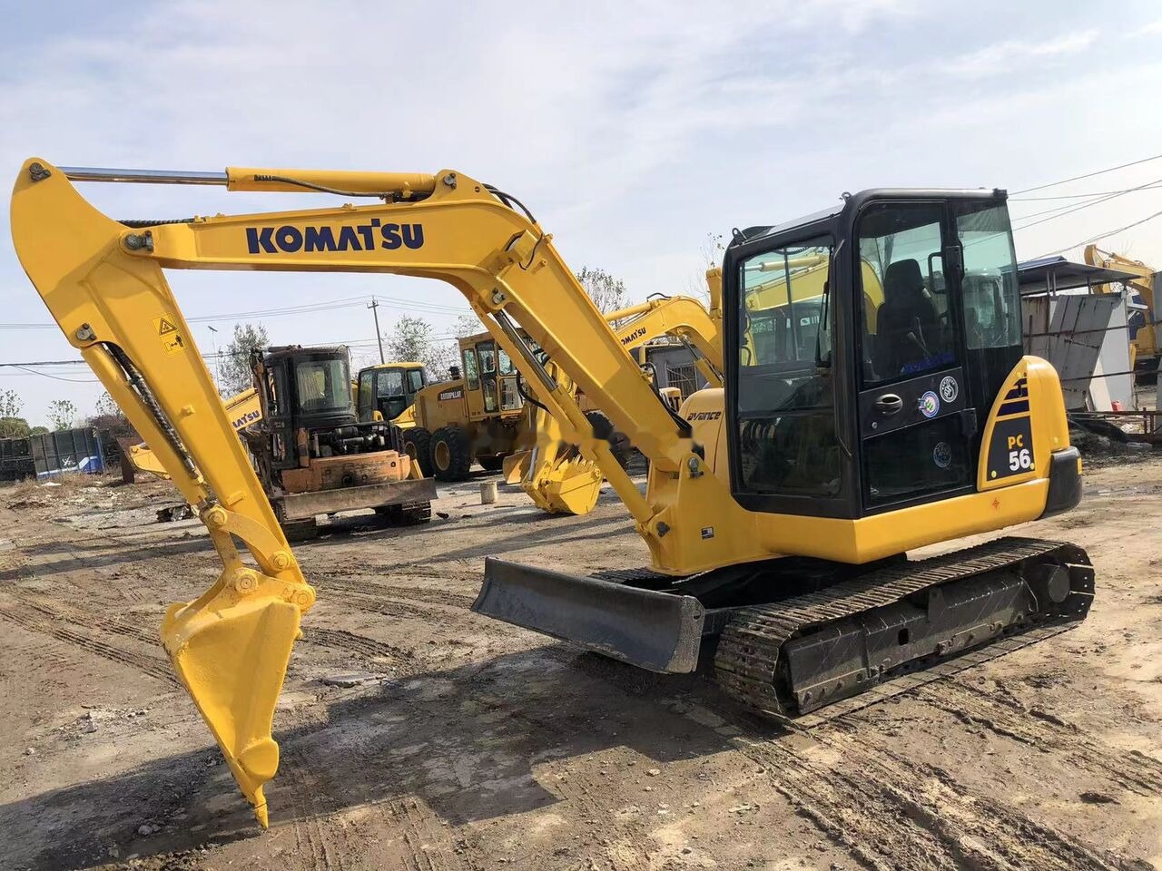 Komatsu PC56 - Ερπυστριοφόρος εκσκαφέας: φωτογραφία 2 Komatsu PC56 - Ερπυστριοφόρος εκσκαφέας: φωτογραφία 2