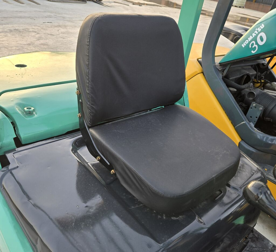 Mitsubishi FD30 with swing fork - Πετρελαιοκίνητο περονοφόρο: φωτογραφία 4 Mitsubishi FD30 with swing fork - Πετρελαιοκίνητο περονοφόρο: φωτογραφία 4