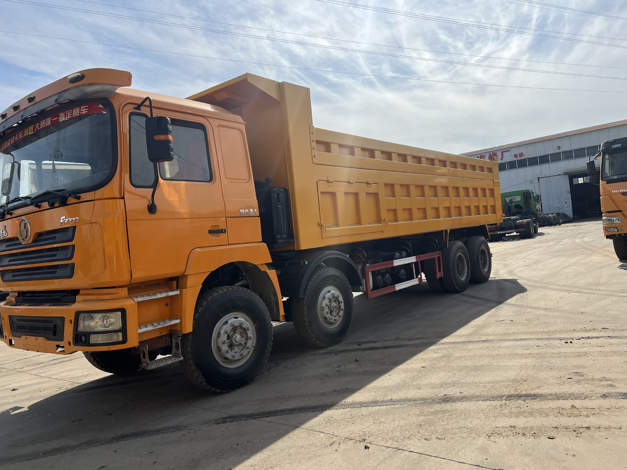 SHACMAN 8*4 dump truck - Φορτηγό ανατρεπόμενο: φωτογραφία 4 SHACMAN 8*4 dump truck - Φορτηγό ανατρεπόμενο: φωτογραφία 4